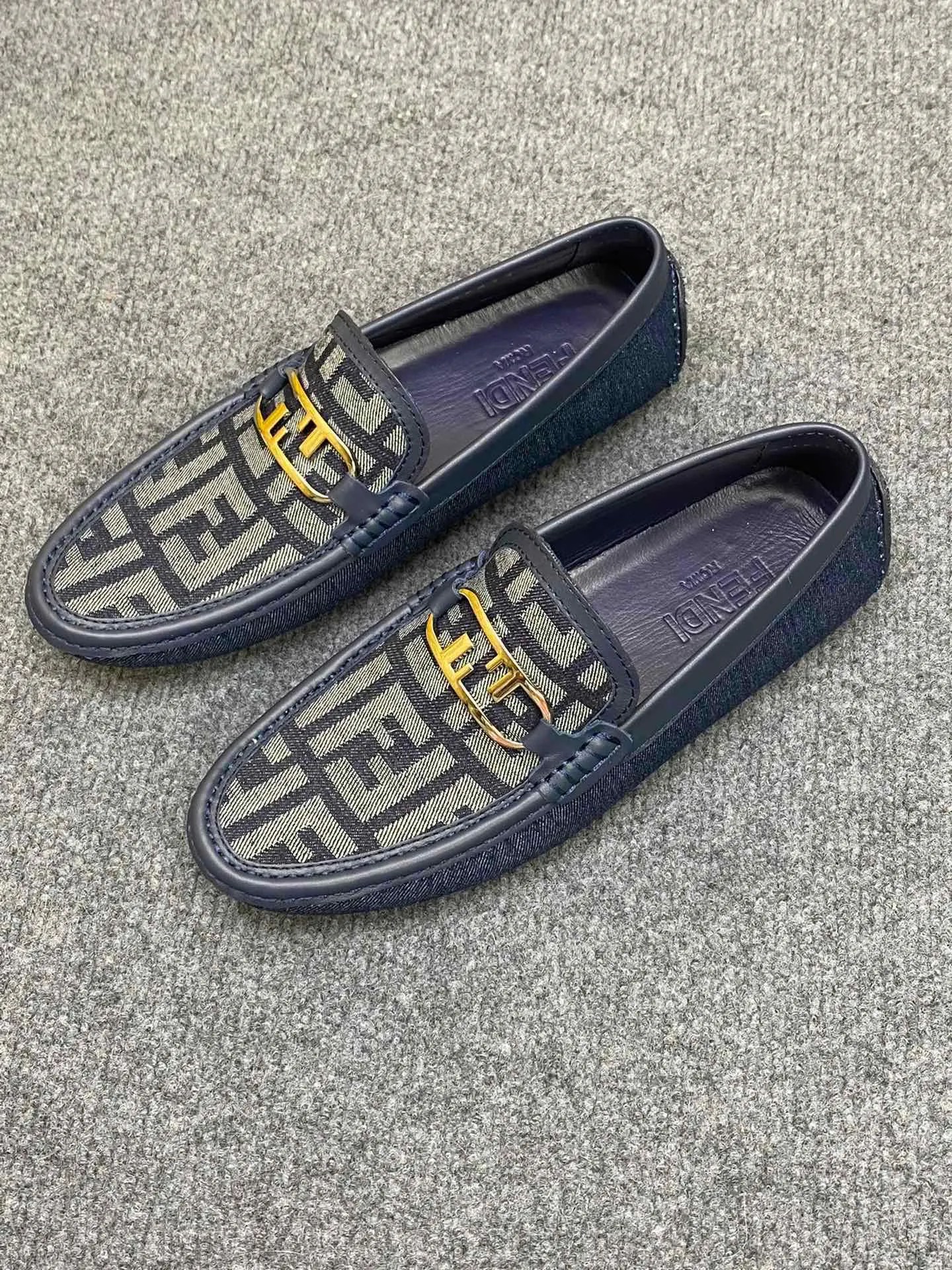 Men's Men's Shoes Men's Men's Shoes 💰700FENDI Fendi Men's Shoes are breathable and comfortable. Original development. Counters copy one to one. Imported cowhide. Niuri. 38 to 44. (can be ordered at 45.46. No returns or exchanges)